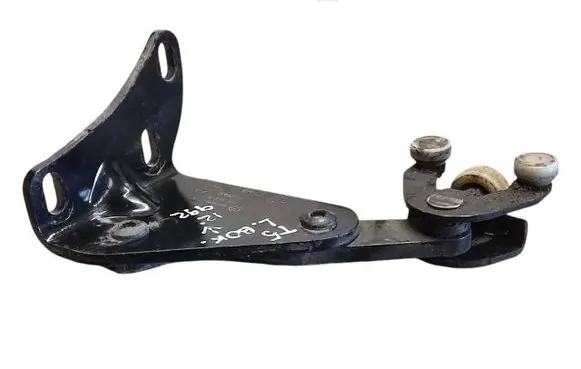 Volkswagen Transporter - Caravelle T5 Sliding door lower roller guide/hinge 7H0843397