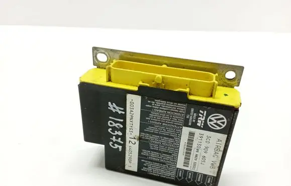Volkswagen PASSAT B5 Airbag control unit/module 3C0909605J 09H029S2521