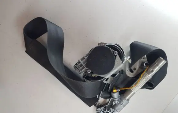 Citroen C3 Picasso Front seatbelt 96817083XX