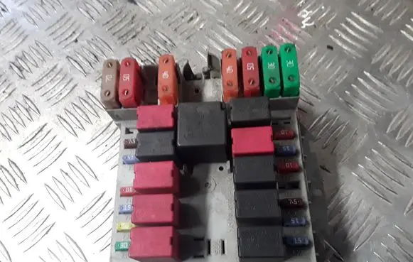 Fiat Ducato Fuse module 1332043080