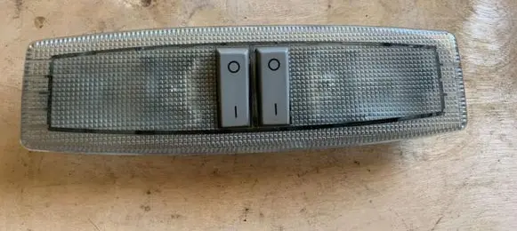 Opel Zafira B Rear seat light 13101641
