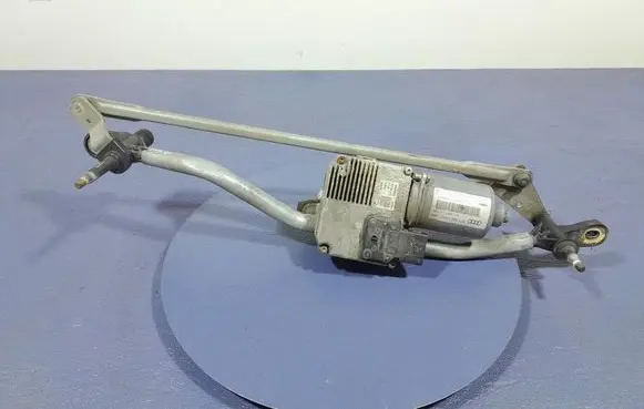Audi A5 8T 8F Front wiper linkage and motor 8T1955023E