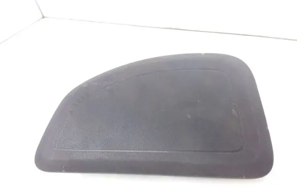 Opel Corsa D Seat airbag 13213587 BAMPT11198