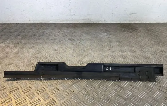 Audi Q5 SQ5 Intercooler air guide/duct channel 8R0121292B