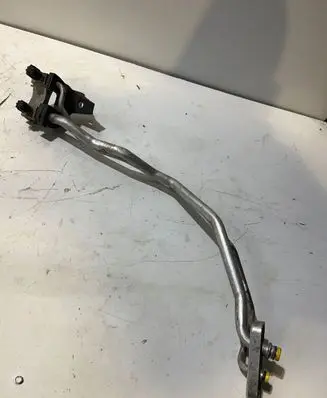 BMW X5 E70 Air conditioning (A/C) pipe/hose 6945725