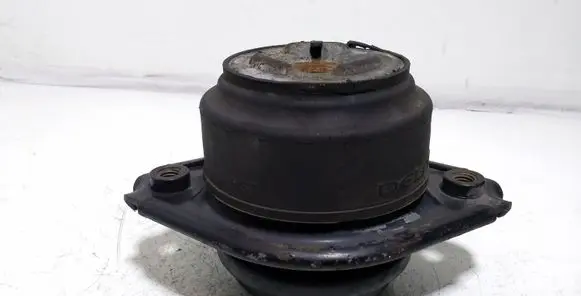 Mercedes-Benz ML W164 Engine mount bracket A2512404417