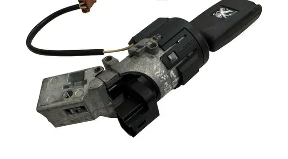 Peugeot Partner Ignition lock 9663123280