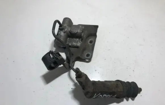 Toyota Corolla E120 E130 Clutch master cylinder