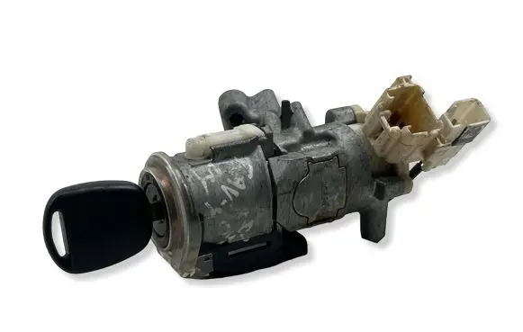 Toyota RAV 4 (XA20) Ignition lock 45020423