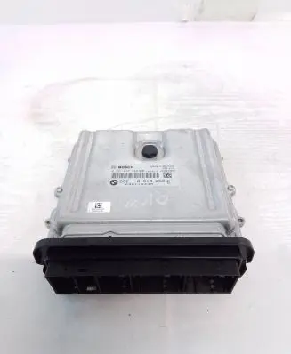 BMW 5 F10 F11 Engine control unit/module 8513250 030118449 1039S43686