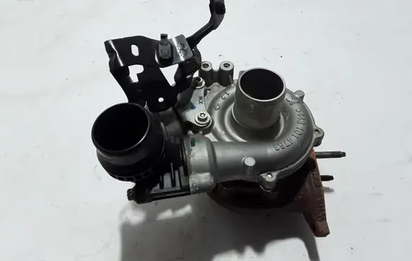 Renault Megane III Turbo 821067824