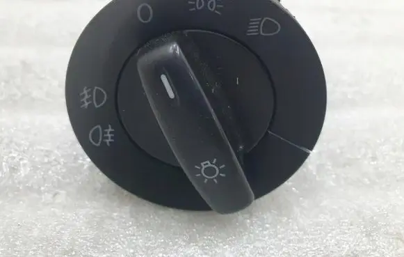 Volkswagen Touran III Light switch 1T0941431AA