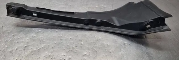 BMW 2 F45 Fender end trim 7300517