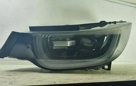 BMW i3 Headlight/headlamp 738189900 7381899 90052914