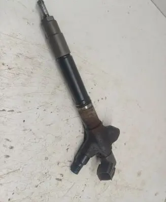 Toyota Avensis T270 Fuel injector 2367026061 08S00183
