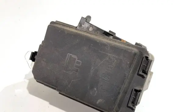 Seat Toledo IV (NH) Fuse box set 6C0907361F