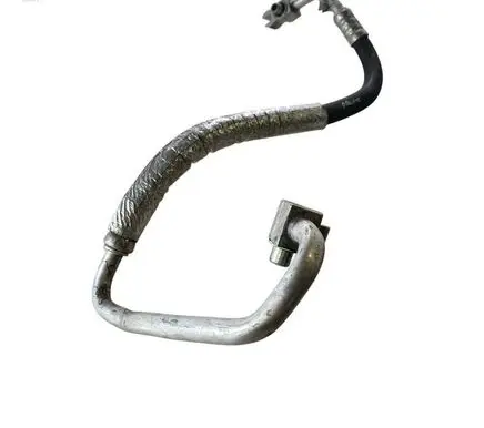 Chrysler Pacifica Air conditioning (A/C) pipe/hose 68227756AD