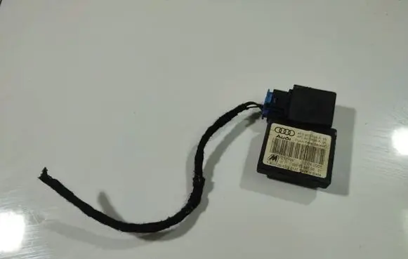 Audi A6 S6 C6 4F Clutch pedal sensor 4F0907658A