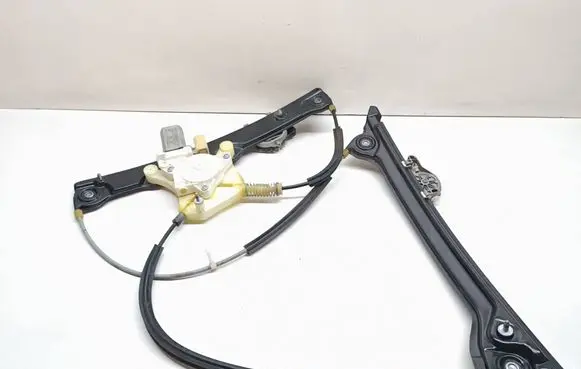 BMW 6 F12 F13 Front door window regulator with motor 7304521 7303785