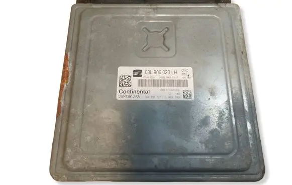 Seat Leon (1P) Engine control unit/module ECU 03L906023LH 03L906023KL 5WP42910AA
