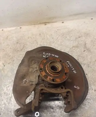 Volkswagen PASSAT B6 Rear wheel hub