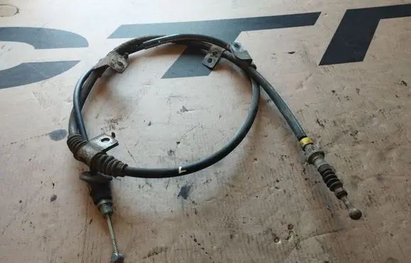 Mitsubishi ASX Handbrake/parking brake wiring cable 4820A415