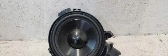 Audi A3 8Y Subwoofer speaker 8Y0035382