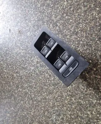 Skoda Octavia Mk3 (5E) Electric window control switch
