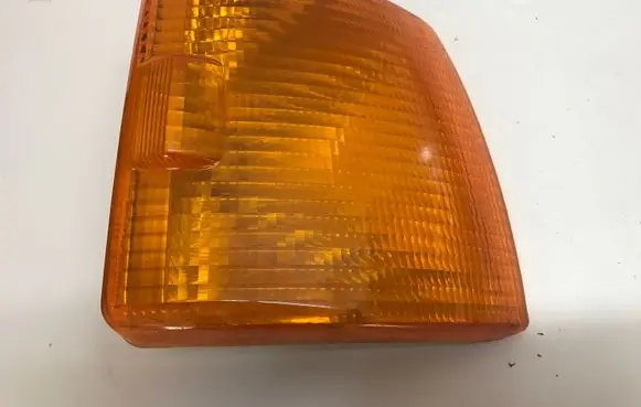 Front indicator light