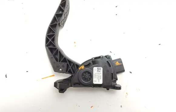 Audi A6 S6 C7 4G Accelerator throttle pedal 8K1723523A