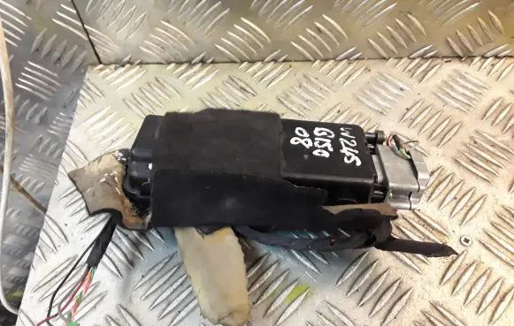 Mercedes-Benz B W245 GPS navigation control unit/module 111013306 A111013306