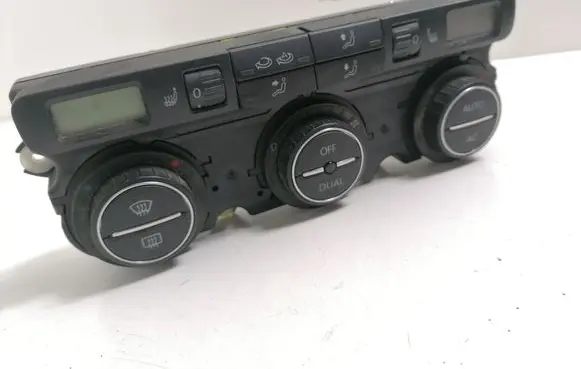 Volkswagen PASSAT B6 Climate control unit 3C0907044DA
