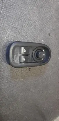 Renault Master III Quarter vent window switch 