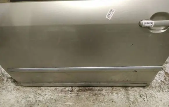 Toyota Corolla E120 E130 Front door trim (molding) 