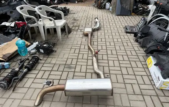 BMW 5 G60 G61 Exhaust gas pipe 7925966