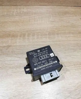 Audi A6 S6 C6 4F Light module LCM 5LA00837922 8P0907357C