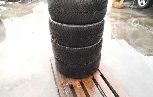 Mercedes-Benz ML W164 R20 summer tire 