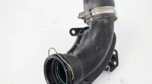 Land Rover Range Rover Evoque L538 Intercooler hose/pipe GJ326C782A