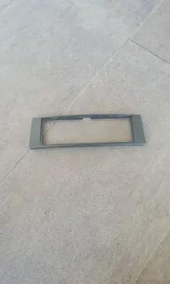 Radio/GPS head unit trim