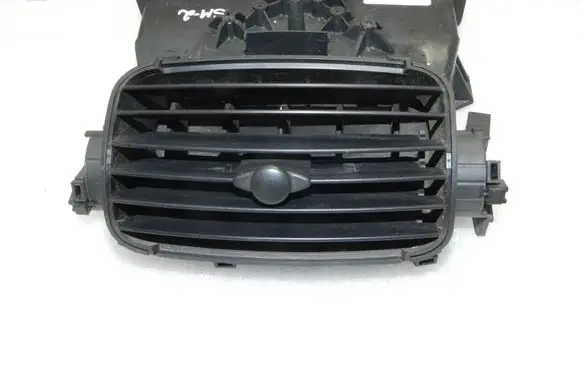 Smart ForTwo I MC01 Dash center air vent grill A4508200097 0001163V021