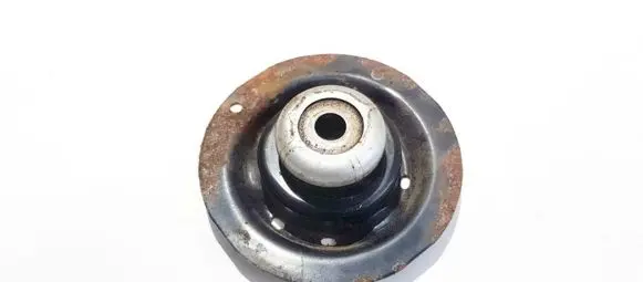 Toyota Urban Cruiser (XP110) Coil spring mount 