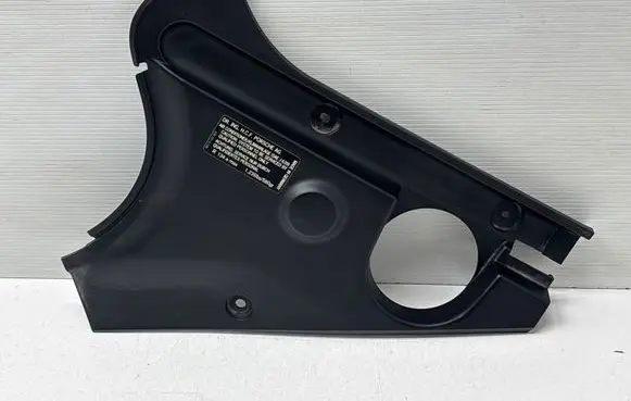 Porsche Panamera (970) Wiper trim 97050453302
