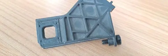 Audi A4 S4 B8 8K Headlight/headlamp mounting bracket L795