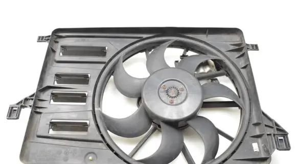 Mazda 3 II Radiator cooling fan shroud 8V618C607DB