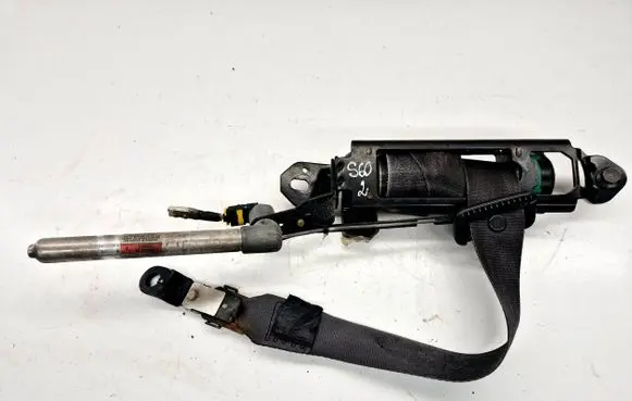 Volvo S60 Front seatbelt 8626240