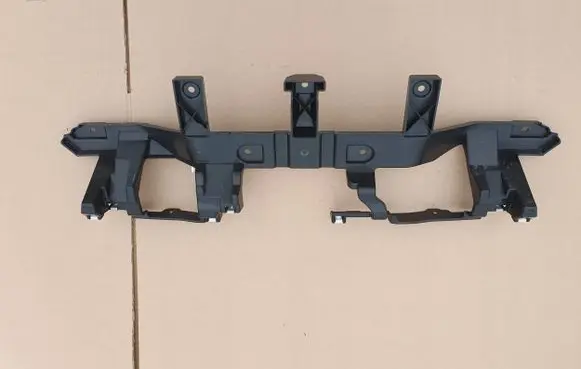 Land Rover Evoque II Front bumper mounting bracket N9X217E800AA