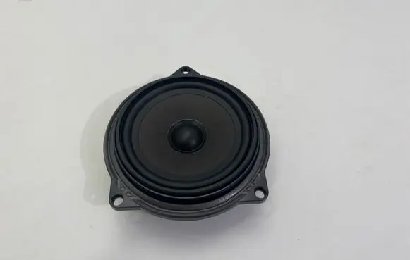 BMW 3 E92 E93 Rear door speaker 9143231 902275492501 18820010