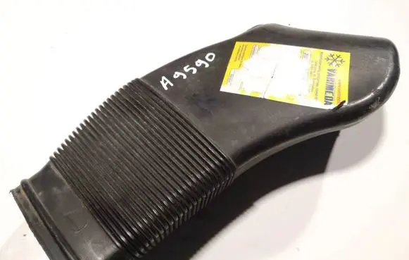Audi A6 S6 C5 4B Air intake hose/pipe 8d0129617e