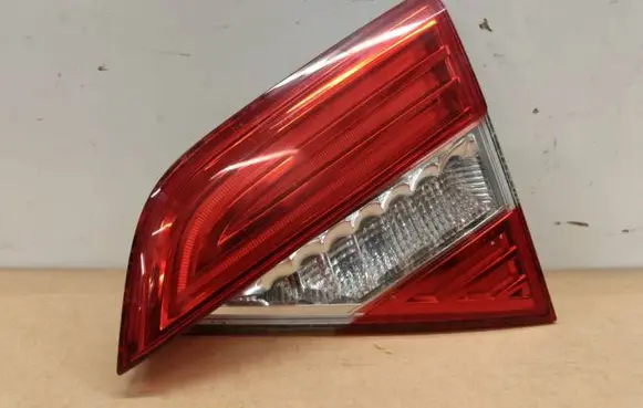 Skoda Superb B6 (3T) Tailgate rear/tail lights F0348850000 3T5945094B