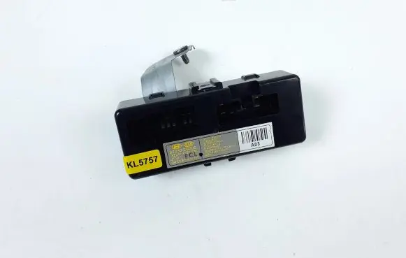 Hyundai Santa Fe Other relay 952302B205 KL5757